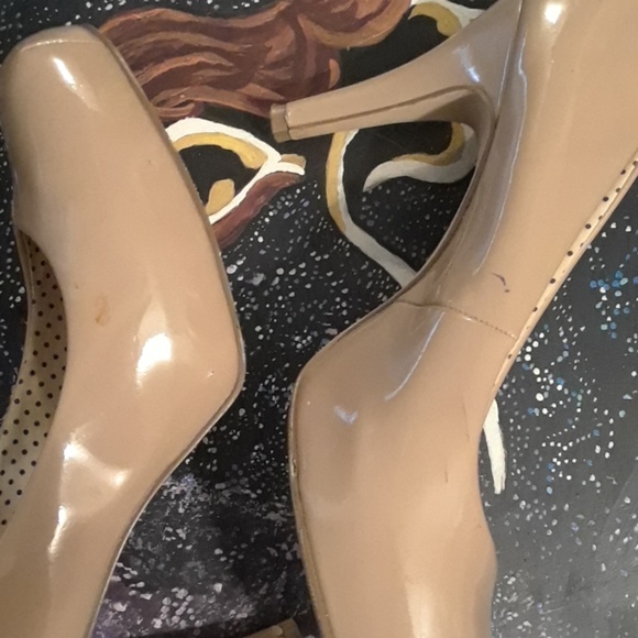 Madden girl getta bundle - Picture 4 of 5